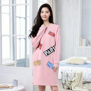 Long-sleeve Cartoon Lettering Night Dress