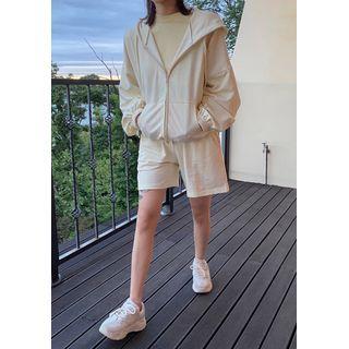Drawcord Wide-leg Sweatshorts