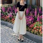 Short-sleeve Square-neck T-shirt / Midi A-line Skirt