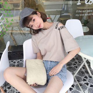 Cut Out Short-sleeve Lettering T-shirt