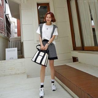 Set: Inset Striped Shawl Knit Top + Band-waist Shorts