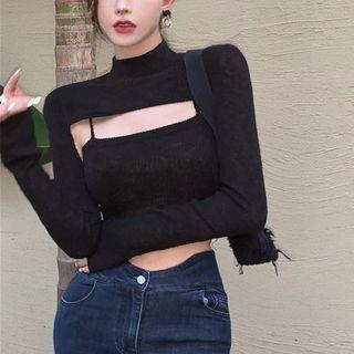 Set: Cropped Camisole Top + Mock-neck Cape Top