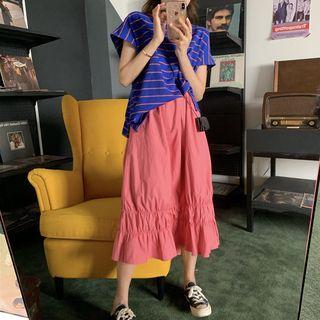 Short-sleeve Striped Top / Plain Skirt