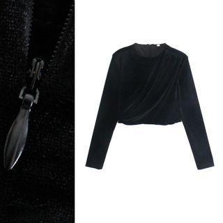 Long-sleeve Shoulder-padded Velvet Crop Top