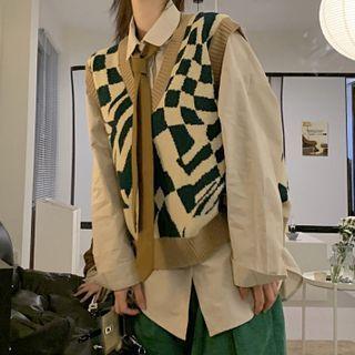 Checker Knit Vest / Long-sleeve Blouse