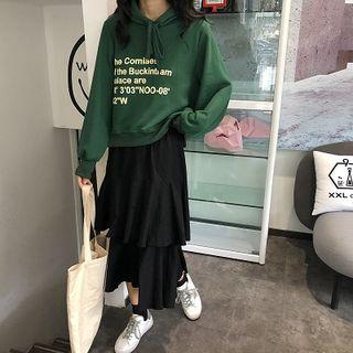 Lettering Hoodie / Midi A-line Skirt