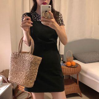 Floral Short-sleeve T-shirt / Plain Sleeveless Midi Dress