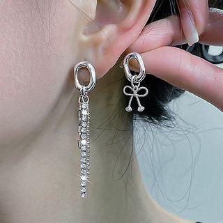 Asymmetrical Ribbon Fringed Stud Earring 1 Pair - Silver - One Size