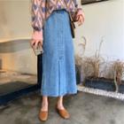 Heart Pattern Sweater / Slit Midi Denim Skirt