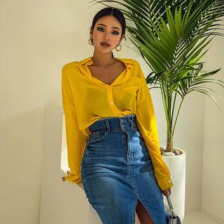 Pocket-front Sheer Blouse