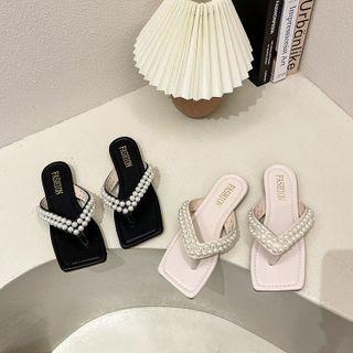Faux Pearl Square-tie Flip-flops