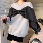 Two-tone Bow Accent Sweatshirt Gray & Black - One Size
