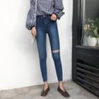 Distressed Elastic Slim-fit Cropped Jeans
