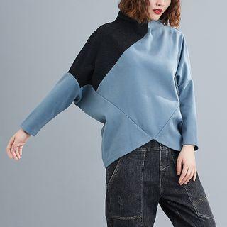 Two-tone Irregular Hem Pullover
