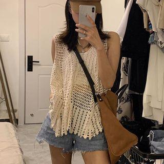 Sleeveless Perforated Knit Top / Tank Top