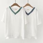 Contrast Trim V-neck Short-sleeve T-shirt Grayish Blue - One Size