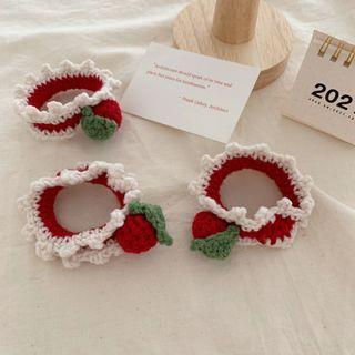 Knitted Strawberry Hair Tie Strawberry - One Size