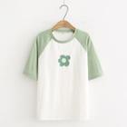 Short-sleeve Color Block Flower Print T-shirt