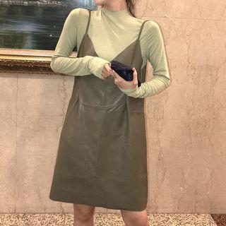 Set: Long-sleeve Mock-neck T-shirt + Spaghetti Strap Dress