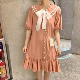 Color-block Collar Pleated Midi Dress