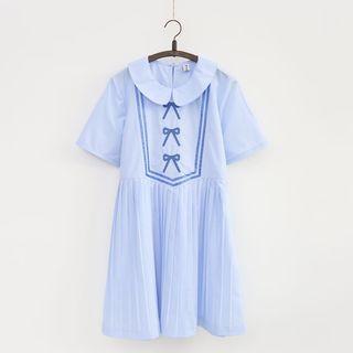 Bow Embroidered Short-sleeve Collared Pleated Dress