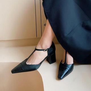 Pointed Toe Mary Jane Pumps