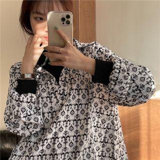Mock Two-piece Turtleneck Printed Overhead Shirt