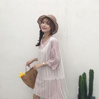 Set: 3/4-sleeve T-shirt Dress + Sleeveless Lace Dress