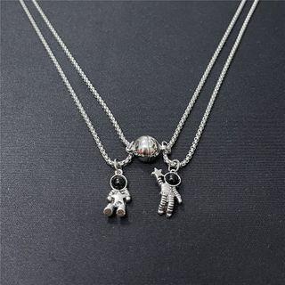 Couple Matching Magnetic Pendant Necklace