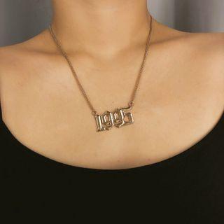 Alloy 1995 Numerical Pendant Necklace