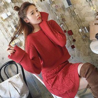 Set: Dip-back Cable Knit Top + Skirt