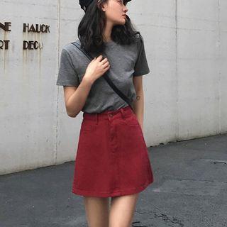 Plain Crewneck Short-sleeve Top / Plain High-waist Skirt