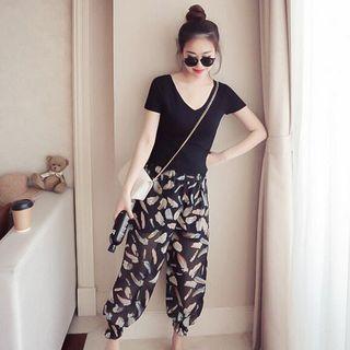 Set: Print Short-sleeve T-shirt + Floral Print Chiffon Harem Pants