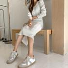 V-neck H-line Long Knit Dress