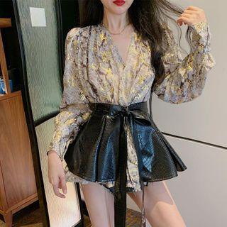Set: Printed Blouse + Belt