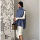 Turtleneck Knit Vest / Long-sleeve Knit Midi Dress