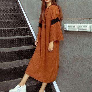 Color Block Long-sleeve Chunky Knit Dress