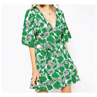 Elbow-sleeve V-neck Floral Dress