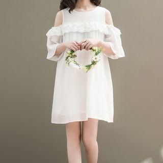 Lace Trim Cold Shoulder Shift Dress