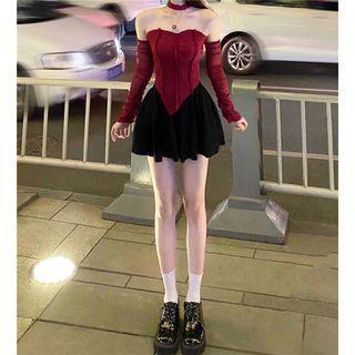 Long-sleeve Off-shoulder T-shirt / Skort