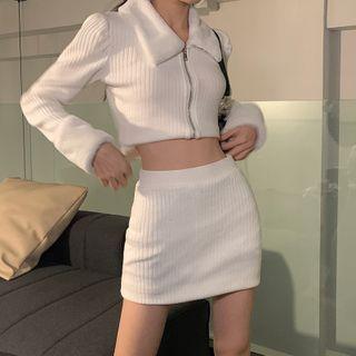 Fluffy Collar Cropped Cardigan / Mini Pencil Skirt