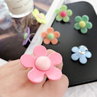 Plastic Flower Ring