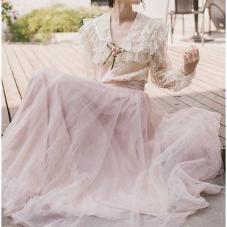 Set: Lace Blouse + Maxi Skirt