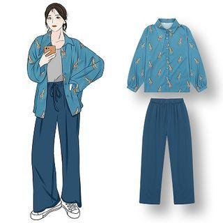 Giraffe Print Long-sleeve Blouse / Plain Cropped Tank Top / Straight-cut Pants
