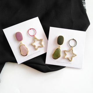Non-matching Rhinestone Star Irregular Glaze Dangle Earring