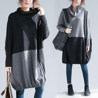 Two-tone Boxy Knit Dress