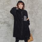 Raglan-sleeve Sherpa-fleece Zip-up Coat Black - One Size