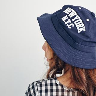 Lettering Bucket Hat