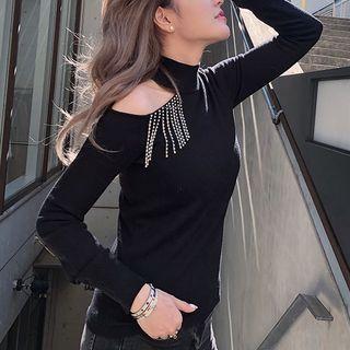 Long-sleeve Cut-out Fringed Knit Top
