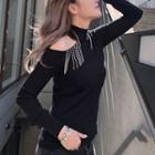 Long-sleeve Cut-out Fringed Knit Top